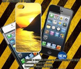 IPhone 5 Case, Cover Case, IPhone, Accesories, Cell Phone, Cozy Case,With Design, 13 Sundown sea water ocean orange sky hills ,IPhone 5 Case,Black Case, Hard Plastic, - You, Can, Custom Order